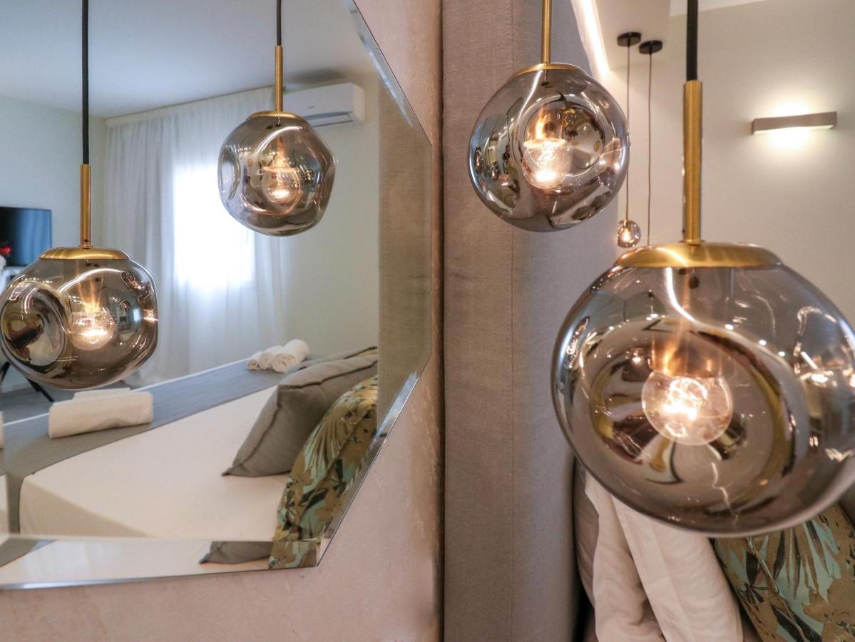 Double A Luxury 2* Olbia