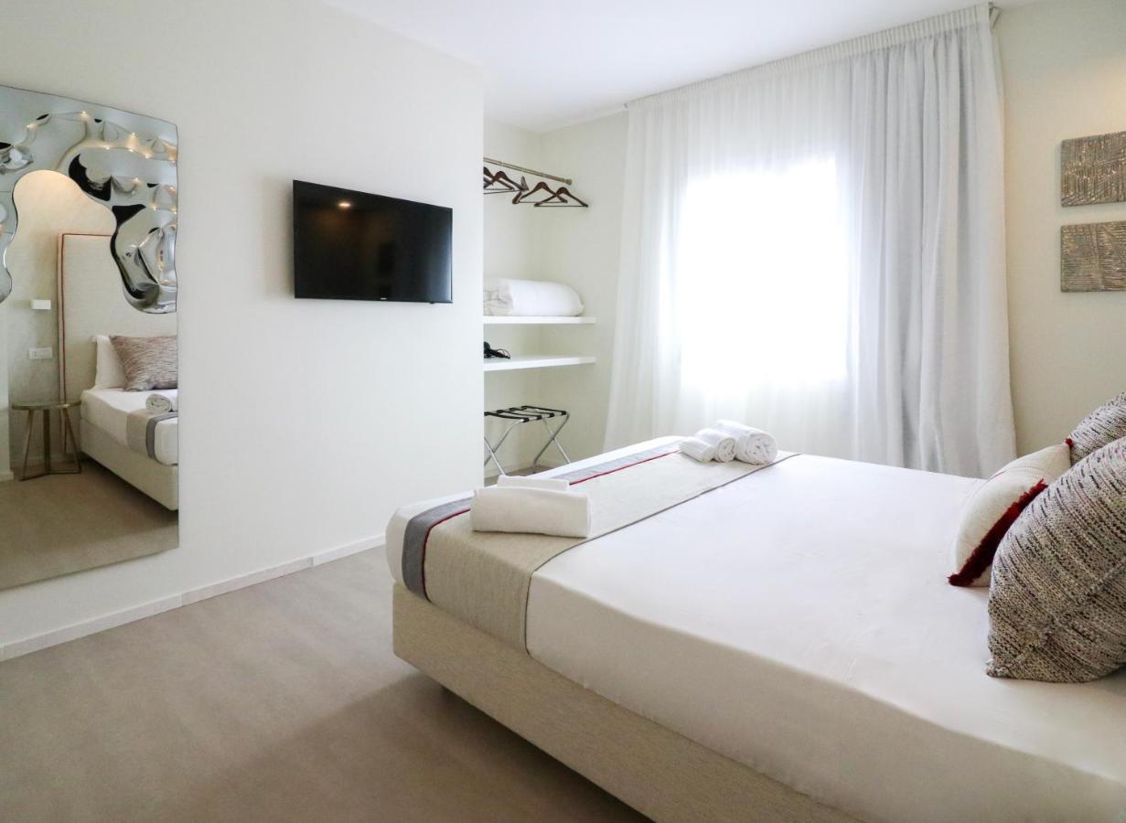 Double A Luxury 2* Olbia